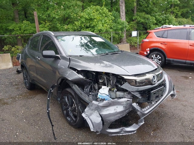 Salvage Honda HR-V Image