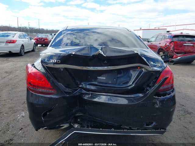 Mercedes-Benz C-Class 4matic