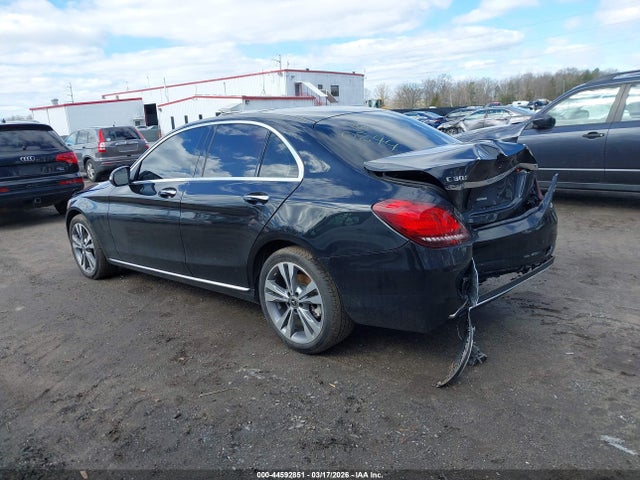 Mercedes-Benz C-Class 4matic
