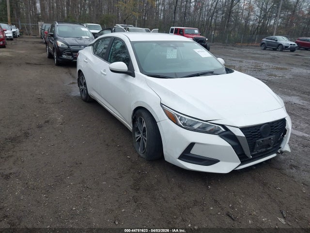 Salvage Nissan Sentra Image