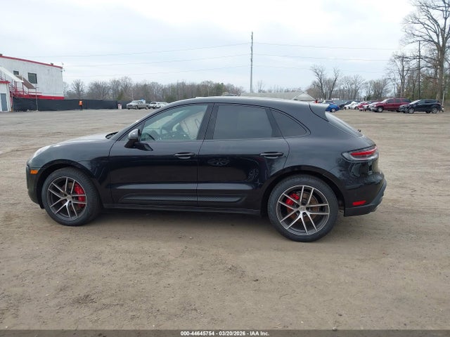 Porsche Macan S