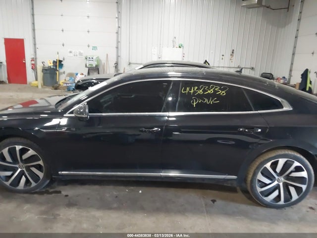 Volkswagen Arteon 2.0t Sel R-line