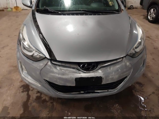 Hyundai ELANTRA Se