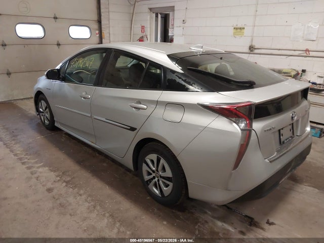 Toyota Prius Three