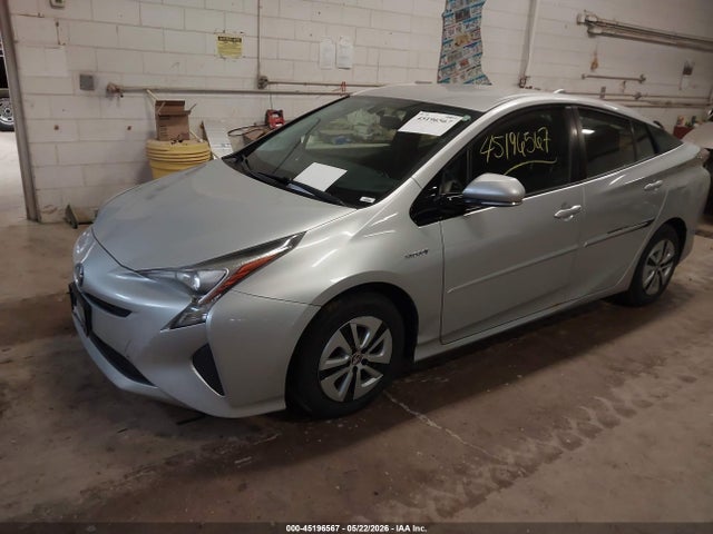 Toyota Prius Three