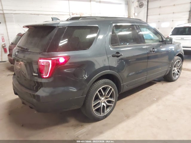 Ford Explorer Sport