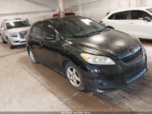 Salvage Toyota Matrix Image