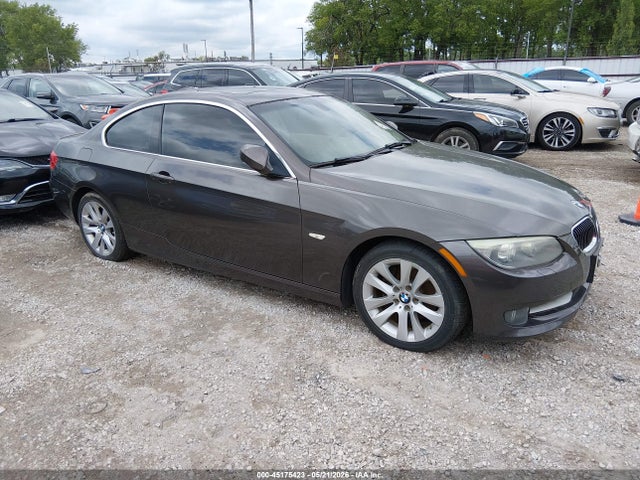 Salvage BMW 3 Series Image