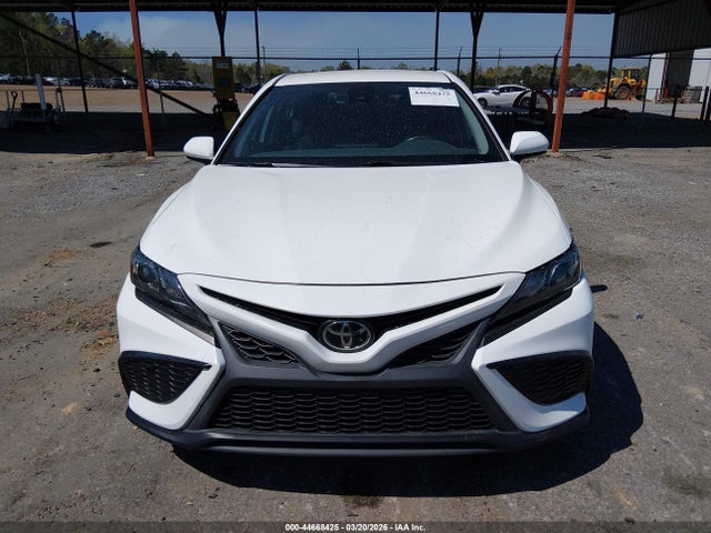 Toyota Camry Se