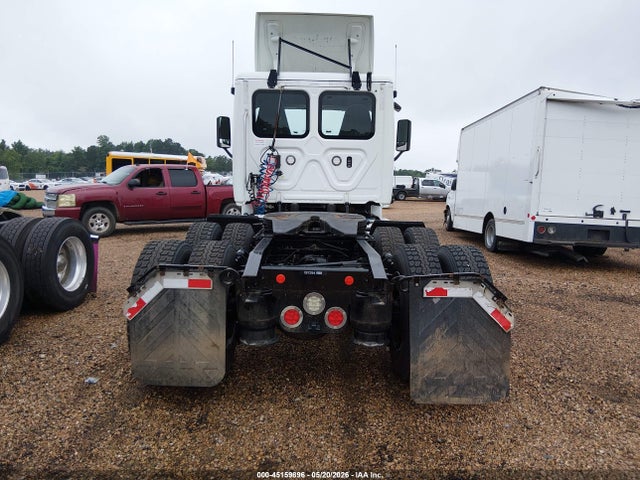 Freightliner Cascadia 125