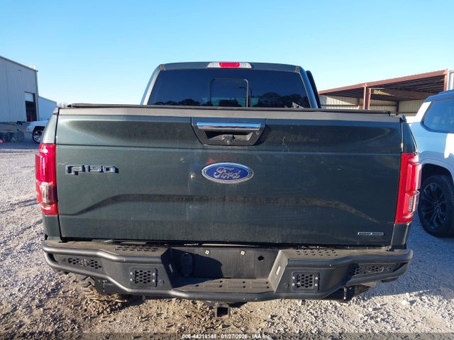 Ford F-150 Lariat