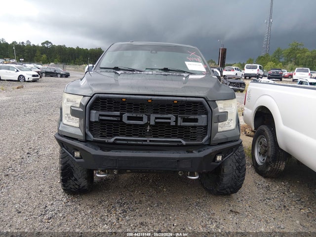 Ford F-150 Lariat