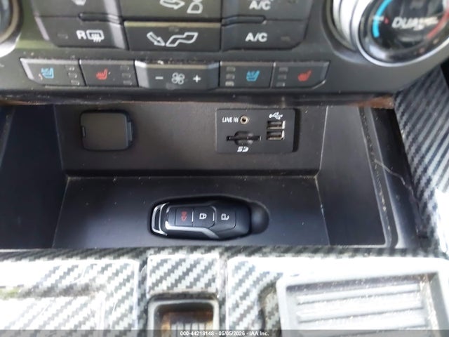 Ford F-150 Lariat