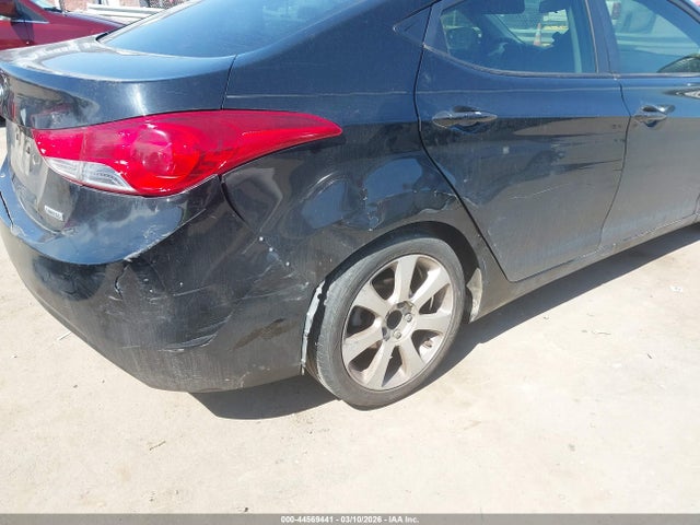 Hyundai ELANTRA Limited