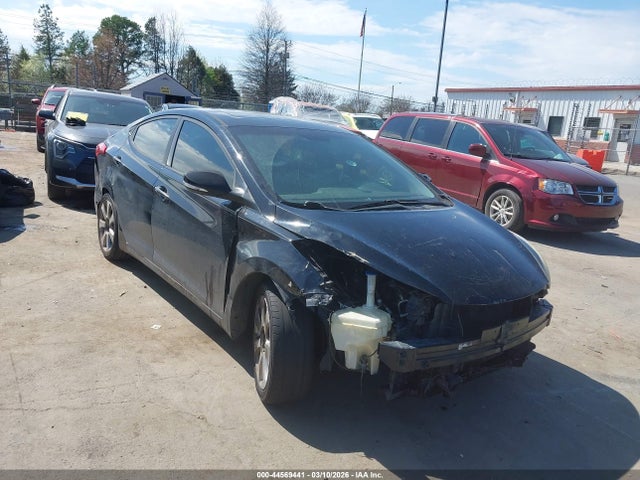 Salvage Hyundai ELANTRA Image