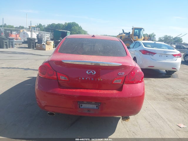 INFINITI G37 Journey