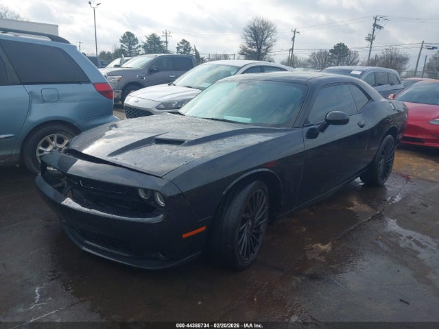 Dodge Challenger Sxt