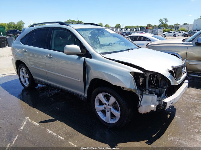 Salvage Lexus RX Image