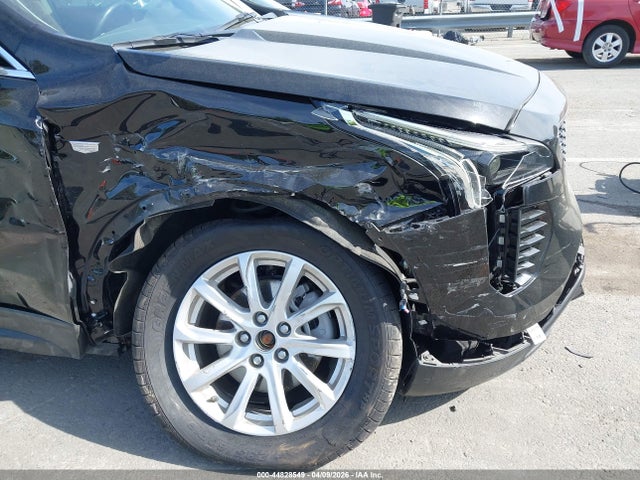 Cadillac XT4 Fwd Luxury