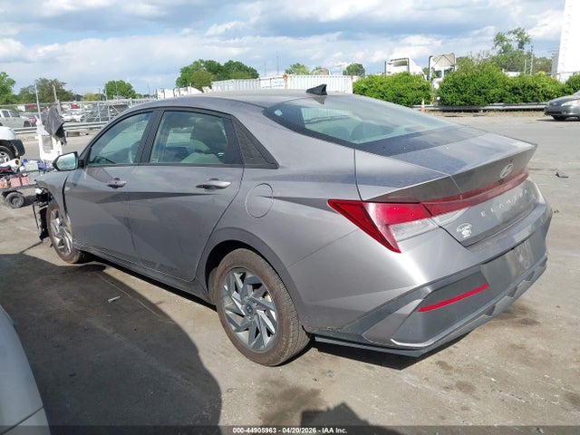Hyundai ELANTRA Sel