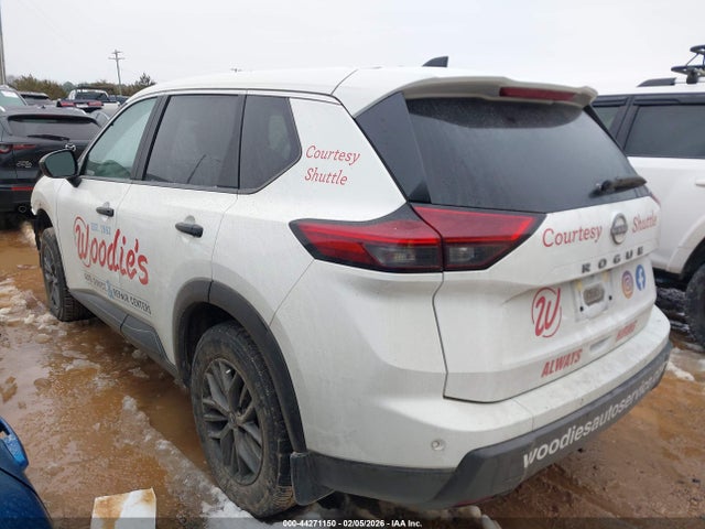 Nissan Rogue S Fwd