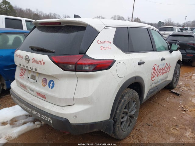 Nissan Rogue S Fwd