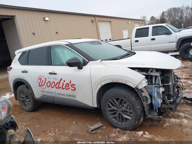 Nissan Rogue S Fwd