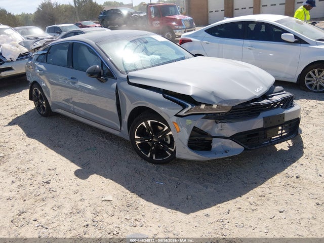 Salvage Kia K5 Image