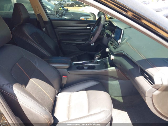 Nissan Altima Sr Fwd