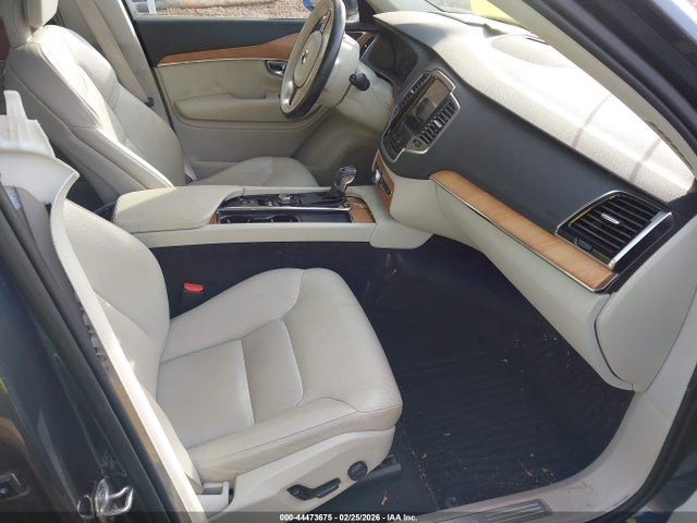 Volvo XC90 T6 Momentum 7 Passenger