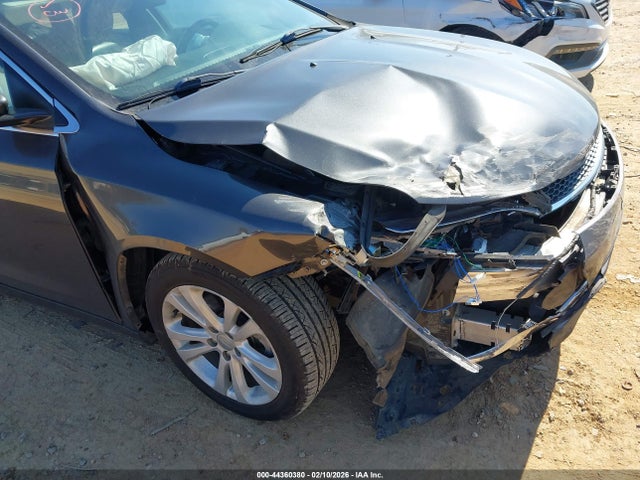 Chrysler 200 Limited Platinum