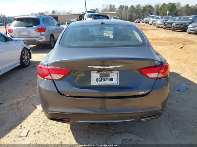 Chrysler 200 Limited Platinum