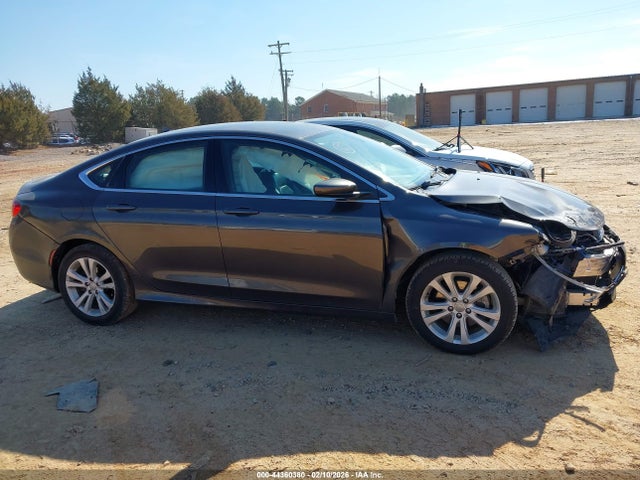 Chrysler 200 Limited Platinum