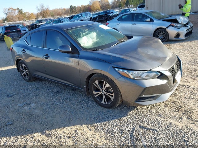 Salvage Nissan Sentra Image