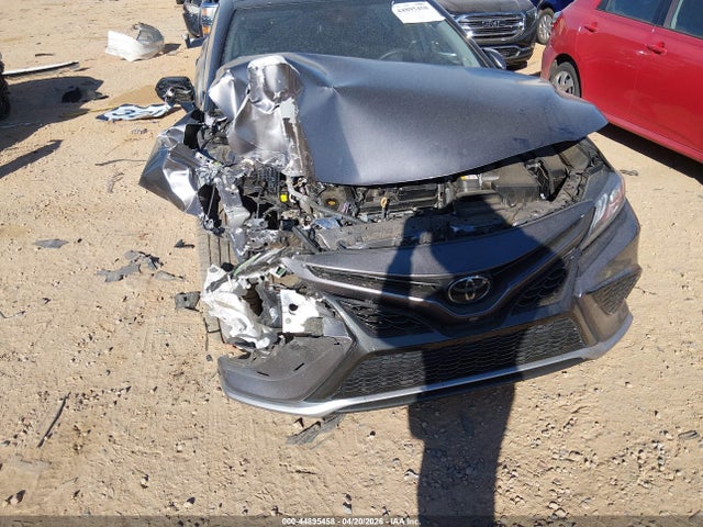 Toyota Camry Xse V6