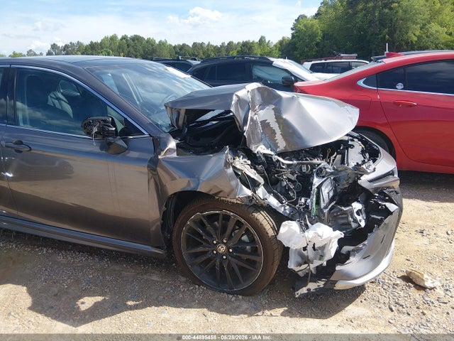 Toyota Camry Xse V6