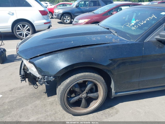 Ford Mustang V6