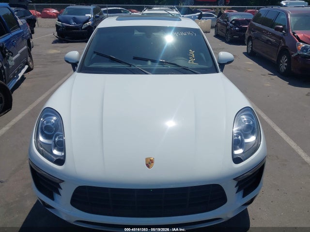 Porsche Macan S