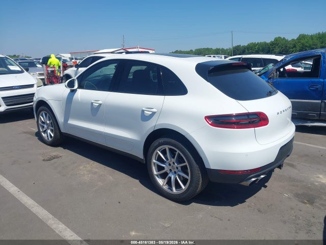 Porsche Macan S
