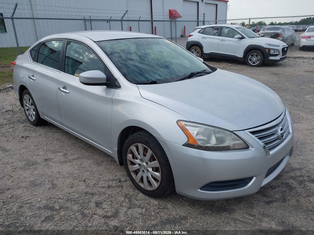 Salvage Nissan Sentra Image