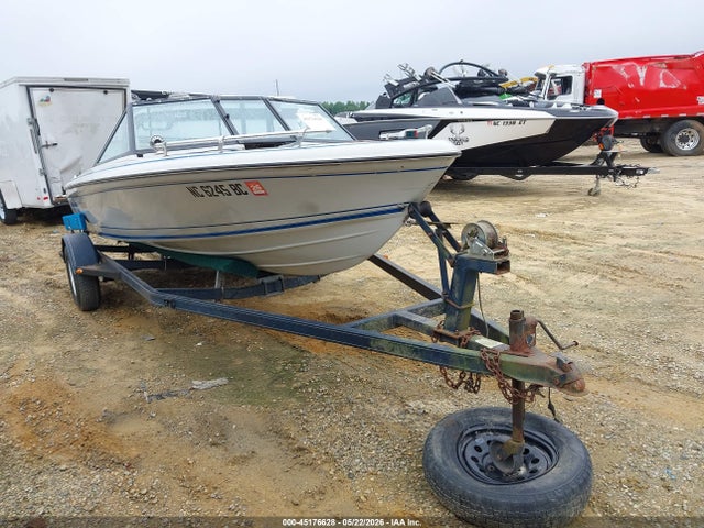 Dixie Boat Bandit 140 & Trailer