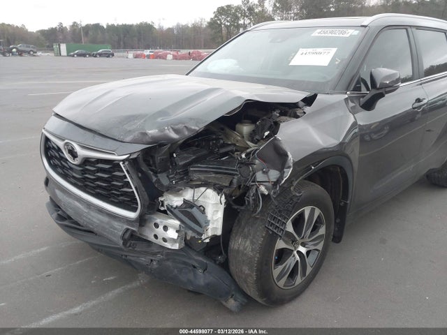 Toyota Highlander Xle