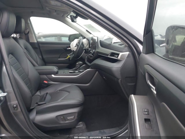 Toyota Highlander Xle