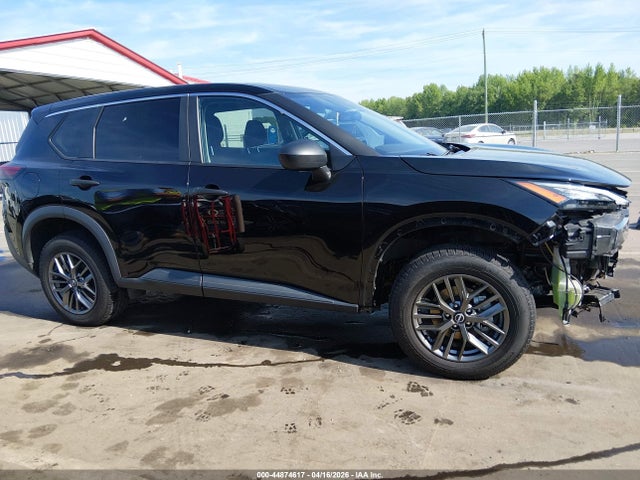 Nissan Rogue S Intelligent Awd