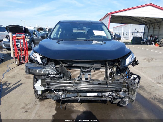 Nissan Rogue S Intelligent Awd