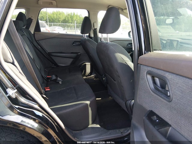 Nissan Rogue S Intelligent Awd