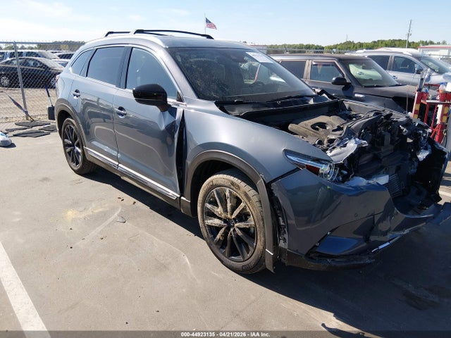 Salvage Mazda Cx Image
