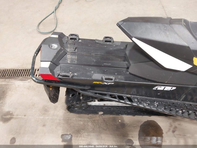 Ski-Doo Renegade 800r E tec
