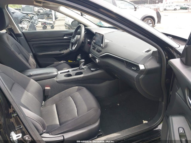 Nissan Altima S Fwd