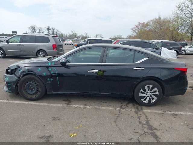 Nissan Altima S Fwd